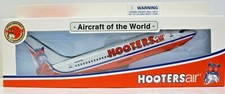Hooters Air Boeing 737-200 Scale 1:130 Airplane Model Defunct Airlines - New picture
