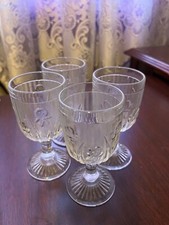 4 Iris Herringbone 3 oz. Wine Glasses Vintage Jeanette Clear 4 1/4
