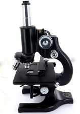 .c1941 SPENCER, USA 4 OBJECTIVES MONOCULAR MICROSCOPE. SERIAL NUMBER 170029 picture