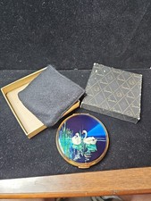 Vintage Enameled Swimming Swans Design Stratton Compact UNUSED With Bag/Box picture