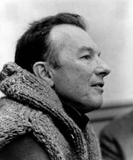 Photo of Pete SEEGER Posed portrait circa 1965 Historic 1960s Old Photo picture