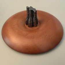 Longaberger WoodCrafts 2007 Small Fall Gourd Basket Wooden Lid ONLY ~ Metal Stem picture