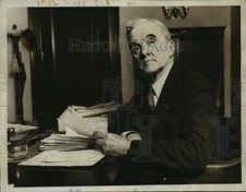 1931 Press Photo Senator George W. Norris Reading Congratulatory Letters picture