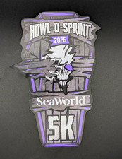 SeaWorld Orlando Howl O Scream 5K Magnet / Decal picture