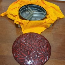 Showa Retro Kamakura-bori Style Round Tiered Hors d'oeuvre Serving Bowl, Chrysan picture