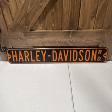 Harley-Davidson Dr Embossed Metal Sign - 36