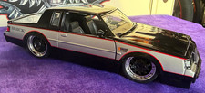 Jada Toys Buick Grand National 1:24 Black/Gray Diecast Model Car Opening Doors picture