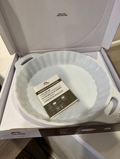 Staub Ceramic Pie Dish 24cm White Tart Baking Dish NEW in Box Oven Safe picture