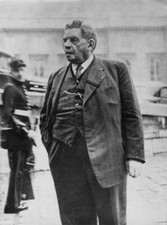 Édouard Herriot arrives at the French Chamber of Deputies OLD PHOTO picture