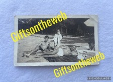 Vintage Photo AFFECTIONATE SHIRTLESS MEN At Beach IN LOVE Gay int 1940s picture