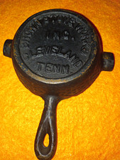 Cleveland Cast Iron 1/4 pt Mini Skillet, Vintage Round Ashtray. 5 inches, Tenn. picture