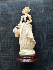 Giuseppe Armani Beth 0519C 1998 Society Member Figurine Florence Italy Signed picture