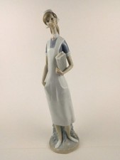 Lladro Nurse Figurine Glossy Finish SIGNED by Mari Carmen Lladro 14 Inches picture