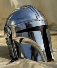 Hasbro Star Wars The Black Series The Mandalorian Premium Electronic Helmet picture