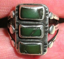 ANTIQUE EARLY NAVAJO GREASY GREEN TURQUOISE STERLING SILVER RING SIZE 6 vafo picture