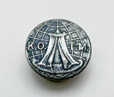 VINTAGE K.O.T.M. KNIGHTS OF MACCABEES LAPEL BUTTON A789 picture
