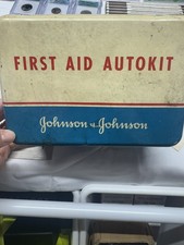 VTG Johnson & Johnson First Aid Autokit Metal Tin w/ Guide Book & some Contents picture