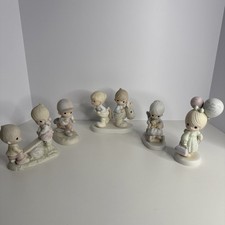 Precious Moments Figurines 5 Piece Lot In Boxes Love Lifted Me & More picture