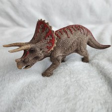 SCHLEICH 2017 TRICERATOPS HORNED DINOSAUR DURABLE PVC PLASTIC 8