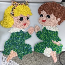 VTG MELTED PLASTIC POPCORN BOY & GIRL CHRISTMAS CHILDREN PRAYING picture
