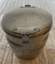 Fresh-O-Lator Storage Canister Aluminum Hinged Lid Original Condition 7.5