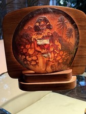 Vintage Tahitian Carved Shell Lamp With A Scantly Clad Wahine Tiki Hula Dancer picture