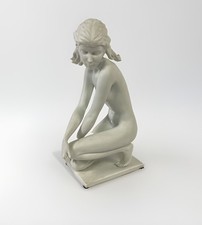 Kaiser Porcelain Bisque Figurine #612 Nude Woman by W. Gawantka 1 Damaged Finger picture