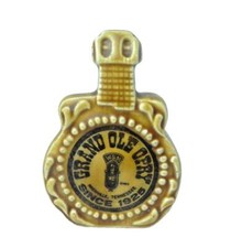 Vintage Grand Ole Opry Ceramic Toothpick Holder Gold Guitar Scotty w/ Orig Label picture