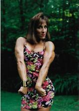 FEMALE BODYBUILDER 80's 90's FOUND PHOTO Color MUSCLE WOMAN Portrait EN 16 18 K picture