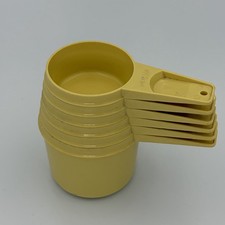 Tupperware Vtg Set of 6 Gold Yellow Nesting Measuring Cups Baking picture