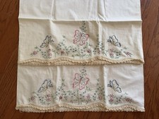 Vintage 1940s-50s Hand Embroidered Butterfly Pillowcase Pair -Standard picture