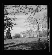 Photo:1930s Rural Farmhouse House Tree Landscape Historical Photo picture