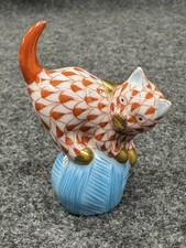 Mini Herend Orange Fishnet Cat on Blue Yarn Ball ~ MINT Playing Kitten Figurine picture