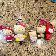 Sanrio Hello Kitty Multicolor Plastic Keychain Set, Clip-On Animation Charms picture