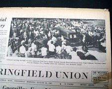 GEORGE LINCOLN ROCKWELL American Nazi Party Neo Nazism BURIAL ? 1967 Newspaper picture