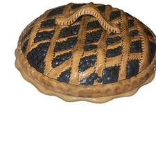 Vintage 1983 McCloud Blueberry Pie Keeper Ceramic Covered Dish MCM Rare picture