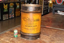 SCARCE 1920s LARGE OILZUM CHASSIS LUBRICANT PAINTED METAL CAN BARREL BAGLEY GAS picture
