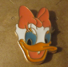 #P012  Disney Daisy Duck Enamel Brooch Pin picture