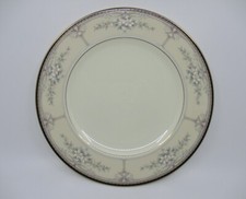 NORITAKE CHURCHILL DINNER PLATE  - 10 5/8