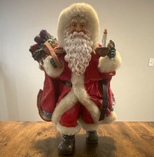 Possible Dreams Clothtique Santa Claus Candle Basket Figurine 1997 Christmas picture