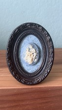 Vintage Oval Framed 3D Victorian Romantic Couple Cameo Miniature Art picture