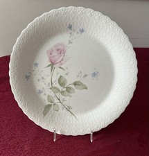 Mikasa April Rose Embossed Dinner Plates 10 5/8” Pink Rose White Japan, Mint picture