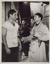 Rod Taylor Young Cassidy MGM Irish Rebels Revolver 1965 - Original Movie Photo picture