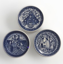 Royal Copenhagen Hans Christian Andersen Set of 3 Mini Plates Butter Pats 1981 picture