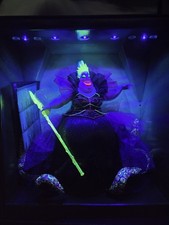 Darkness Descends Series Ursula Doll w/ LED lights INSIDE the display box  picture