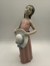Lladro Pamela Plantada Dreamer Girl Pink Dress with Hat Retired picture