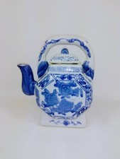 Vintage Oriental Porcelain Teapot Blue White Floral Octagonal 6