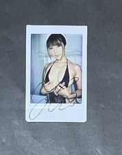 Yui Hatano Auto Autographed Signed Cheki Japanese Idol JAV picture