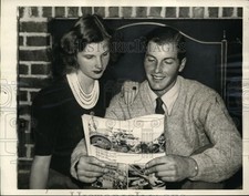 1942 Press Photo Marilyn Walsh and Conal Phillips Secretly Married - nee47958 picture