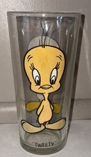 Tweety Bird Vintage 1973 Glass Looney Tunes Pepsi Collector's Series picture